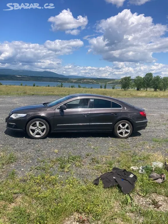 Volkswagen Passat CC 2,0 - fotka 5