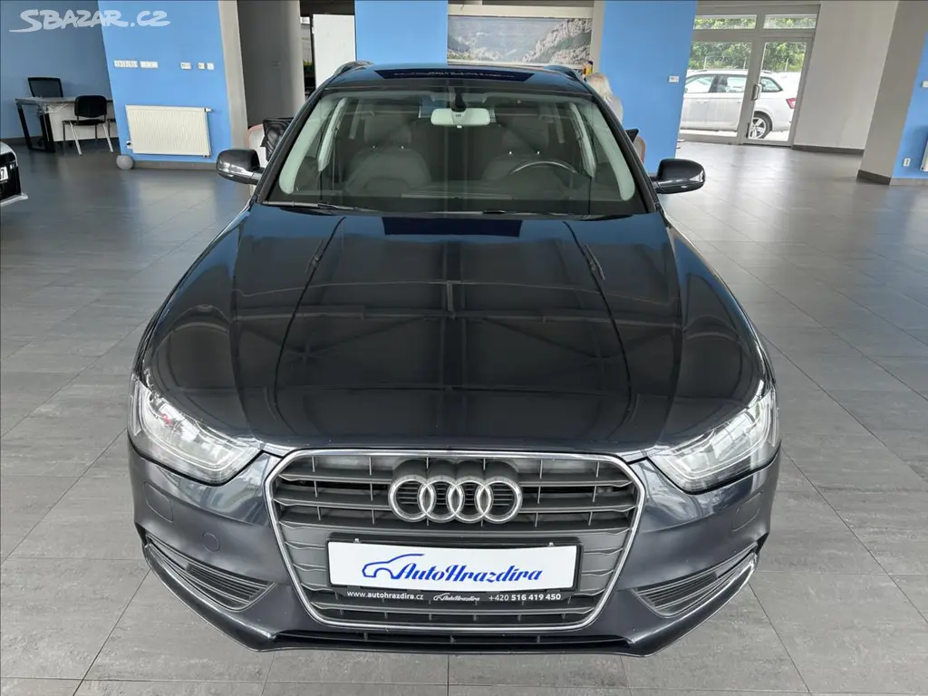 Audi A4, 2,0 TDI,B8.5,SERVISKA,TAŽNÉ - fotka 2
