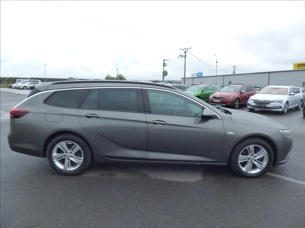 Opel Insignia, 2,0 CDTi Business Edition - fotka 3