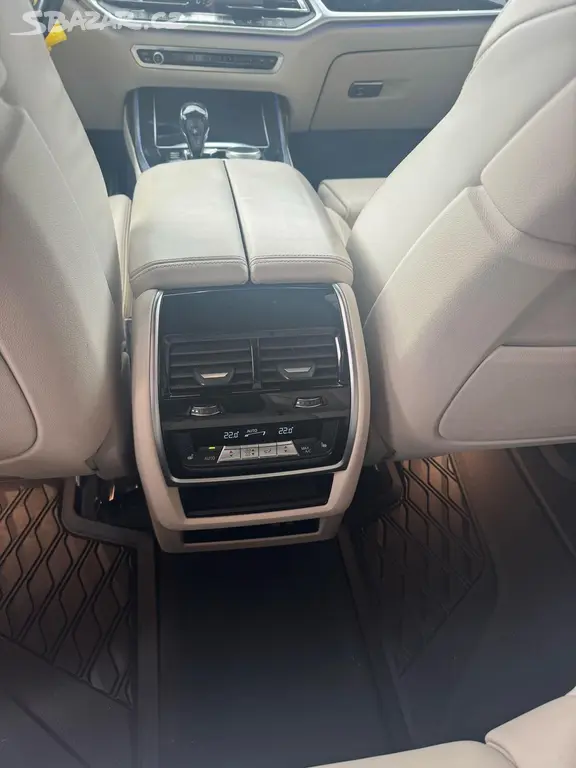 BMW X7, 3.0d 195kw m-paket - fotka 5