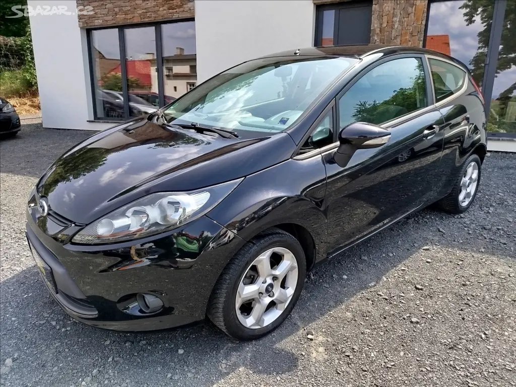 Ford Fiesta, 1,2 i 60kW, VÝHŘEV SEDADEL,OKN - fotka 2
