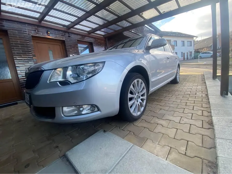 Škoda Superb 2