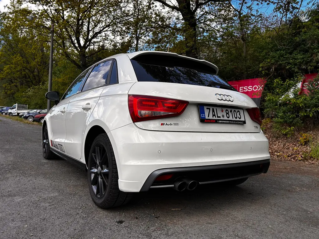 Audi A1 1,4 TFSi 136kW S Tronic, S-LINE, nové v ČR - fotka 4