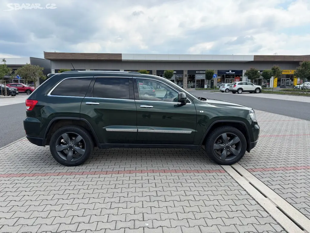 Jeep Grand Cherokee 3.0 CRDi Overland FULL výbava - fotka 2