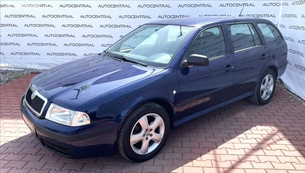 Škoda Octavia, 1,9 tdi 66kw Amb. 1.majitel - fotka 3