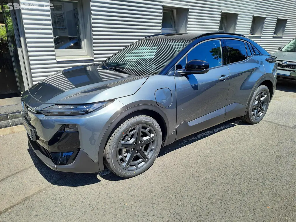 Subaru, Uncharted Executive 77 kWh AWD - fotka 3