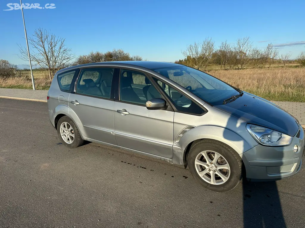 Ford S-max - fotka 2