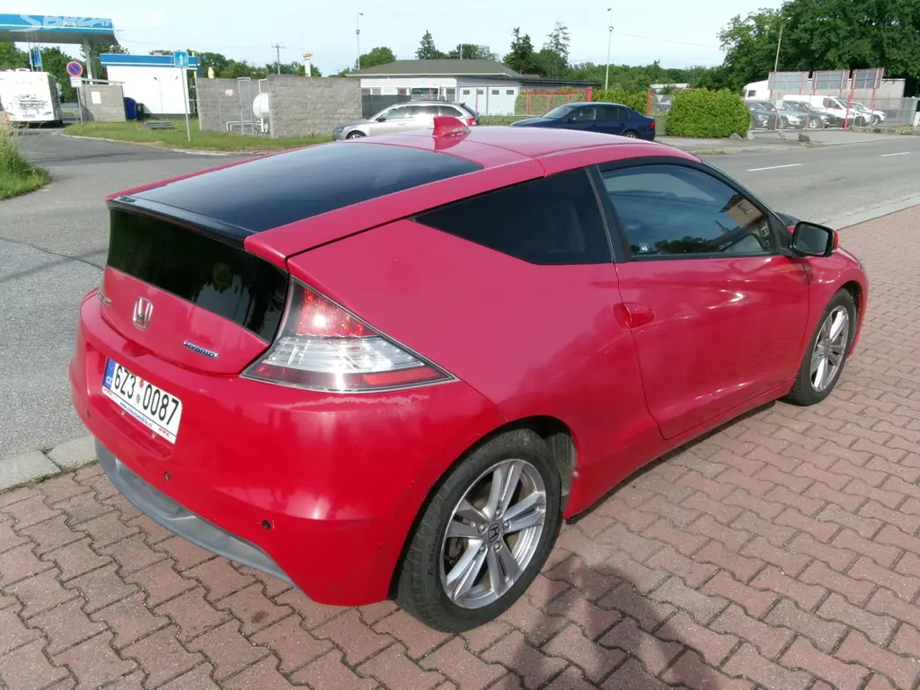 Honda CR-Z, 1,5i VTEC HYBRID AC ALU - fotka 5