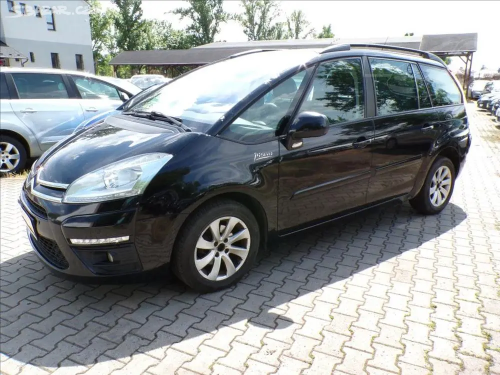 Citroën C4 Picasso 1,6 HDi 7.MÍST - fotka 2