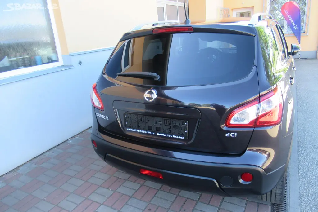Nissan Qashqai, 1.5 DCi AUT. KLIMA PANORAMA - fotka 4