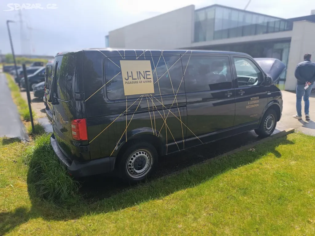 VW TRANSPORTER T6 2,0 TDI 2017- 9 míst - CAR-PASS