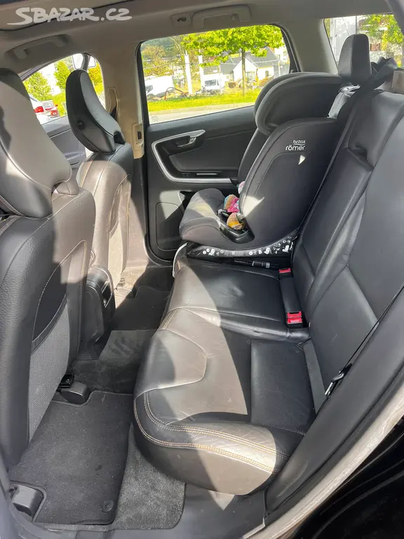 Volvo XC60 2.4 151kw - fotka 6