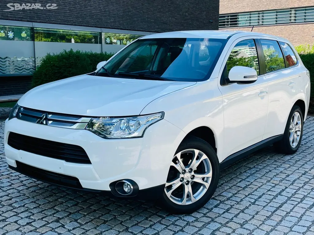 Mitsubishi Outlander, 2.0i MANUÁL 1.MAJ SERVISKA 2WD - fotka 3