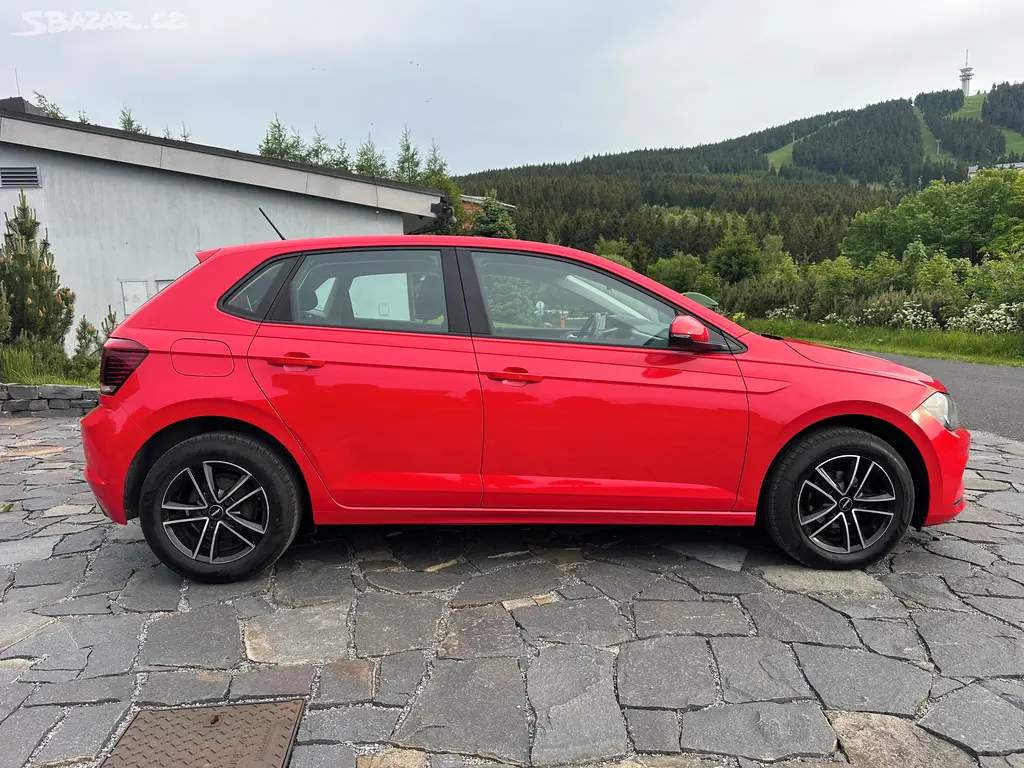 Vw polo 2018, 1.0tsi,70kw, Naj.124tkm, klima,blue - fotka 6
