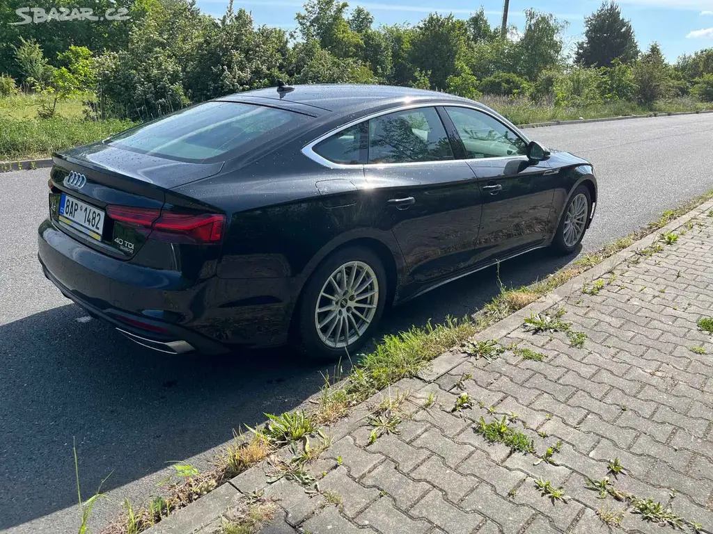 Audi A5 2.0 40 Tdi Quatro S Tronic ČR - fotka 3