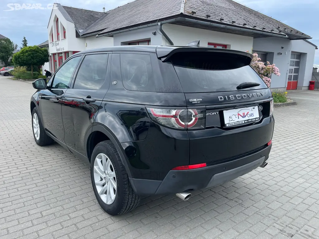 LAND ROVER DISCOVERY SPORT 2,0TD4 110kw AWD Aut 18 - fotka 3