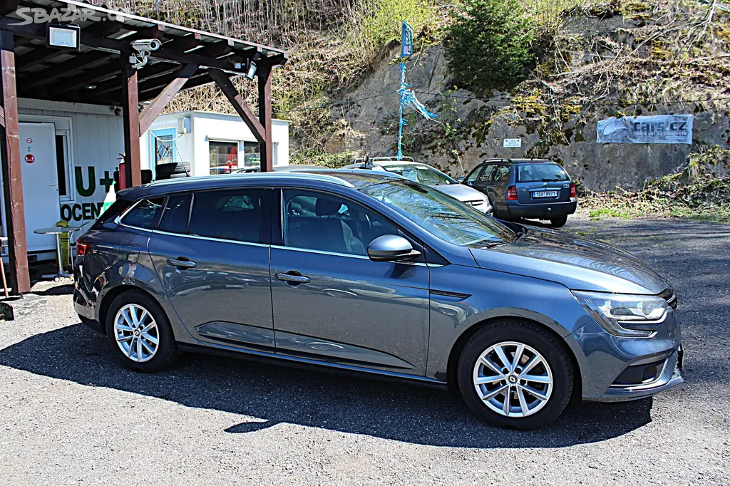Renault Megane Kombi - fotka 2