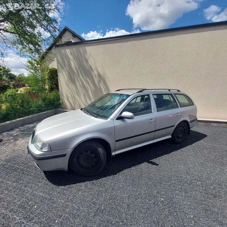 Škoda octavia combi LPG - fotka 5