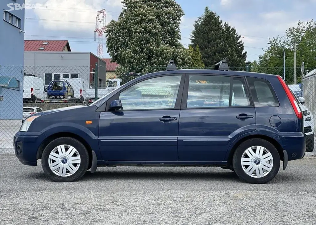 Ford Fusion 1.4i 16v KOUPENO V ČR 1.MAJ. manuální - fotka 4