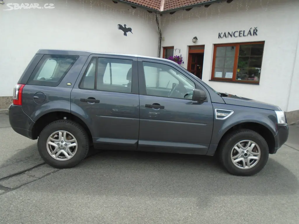 Land Rover Freelander 2 2.2 4x4 - fotka 4