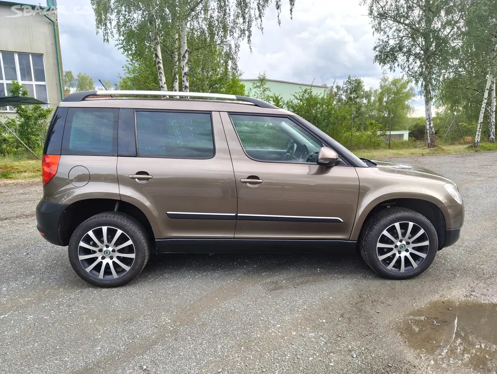 Škoda Yeti, 1.2 TSi - nové rozvody, pěkný stav - fotka 4