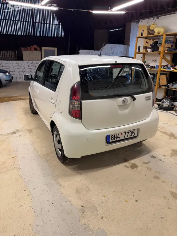 Daihatsu Sirion 1.3 4x4 - fotka 4