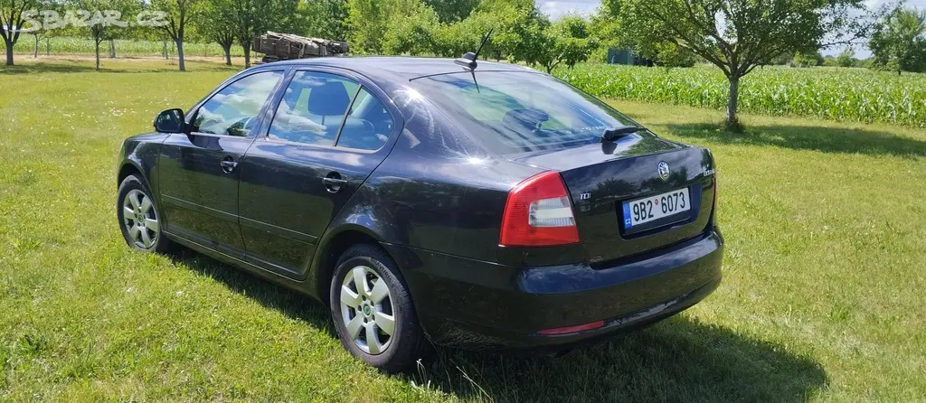 Škoda Octavia 2012 - 2.0 TDI 103 kW, ČR, STK 2028 - fotka 3