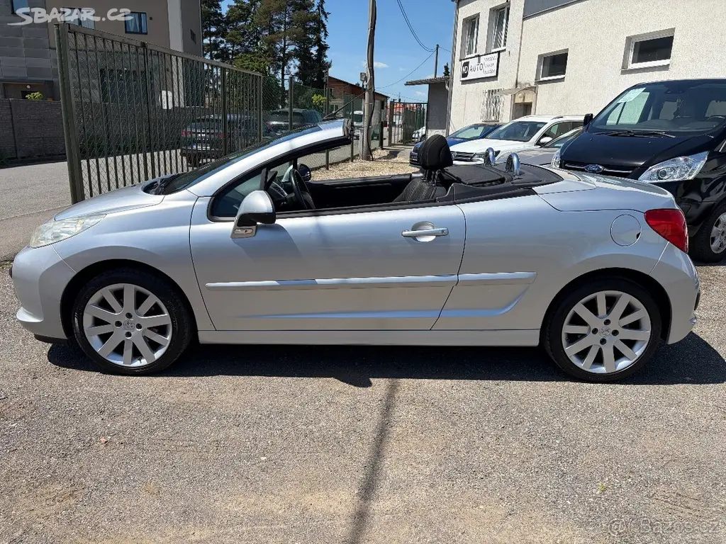 PEUGEOT 207 CC 1.6 110KW CABRIO VYHŘEV SEDADEL - fotka 2