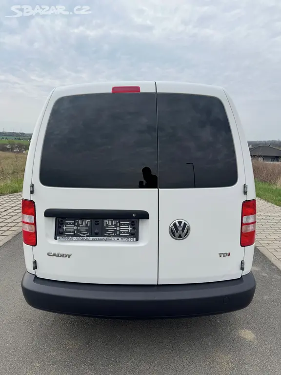 Volkswagen Caddy MAXI 1.6 TDI - fotka 5