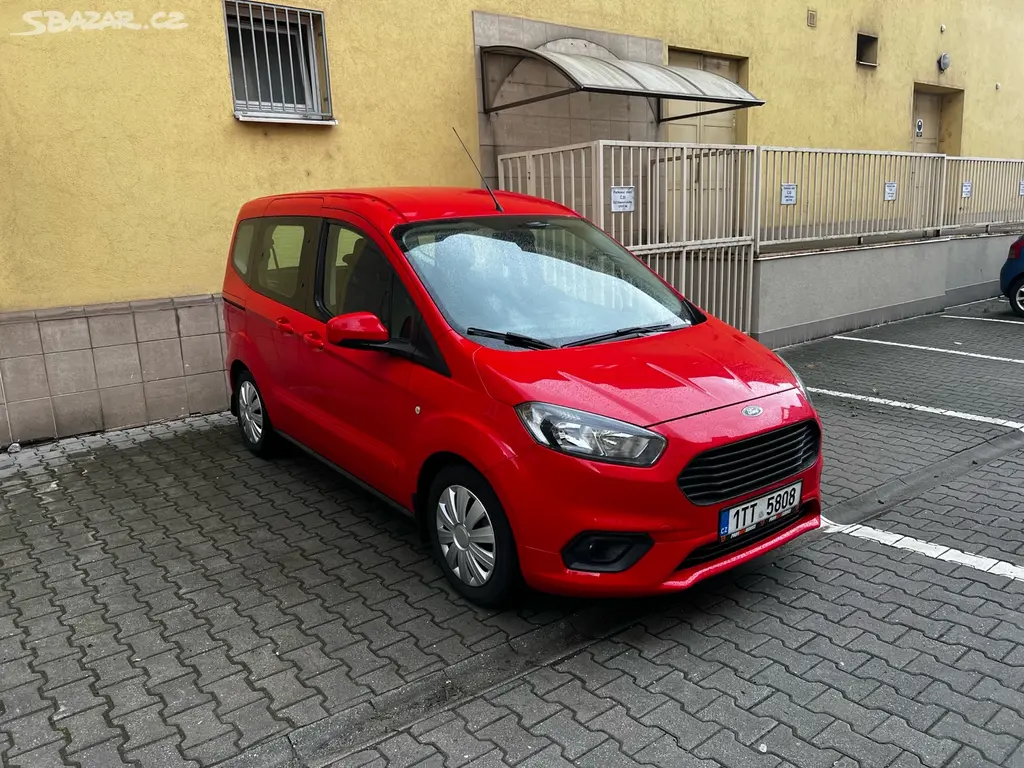 Ford Tourneo Courier 1.0 model 2019 naj. 72000 Km - fotka 2