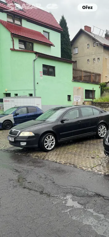Škoda Octavia - fotka 2