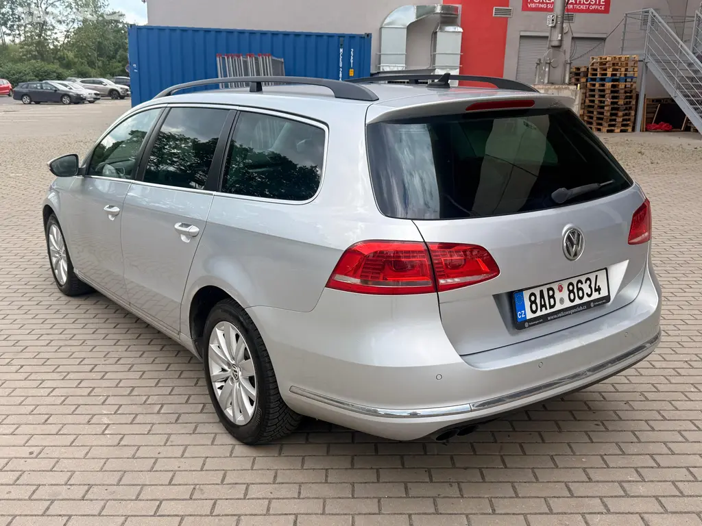 Volkswagen Passat, 2.0TDI, 103kw - fotka 3