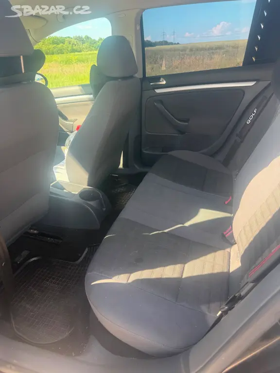 Volkswagen Golf V - fotka 4