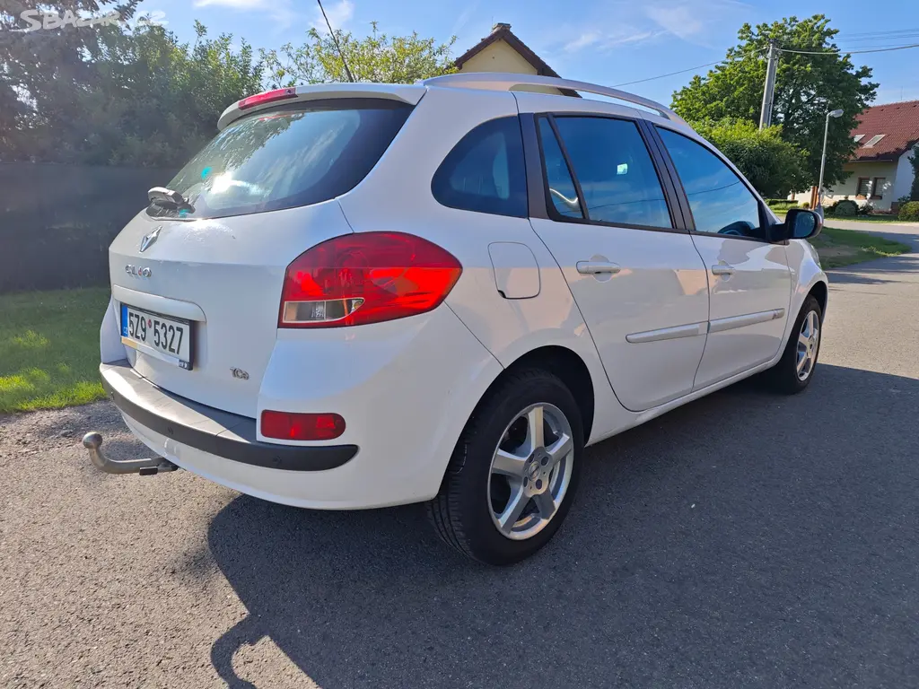 Renault Clio Grandtour 1,2 Tce,76kW,r.v.2012,ČR - fotka 5