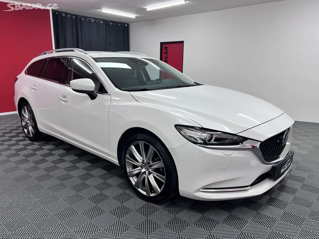 Mazda 6, 2.0i 121 kW REVOLUTION - fotka 2