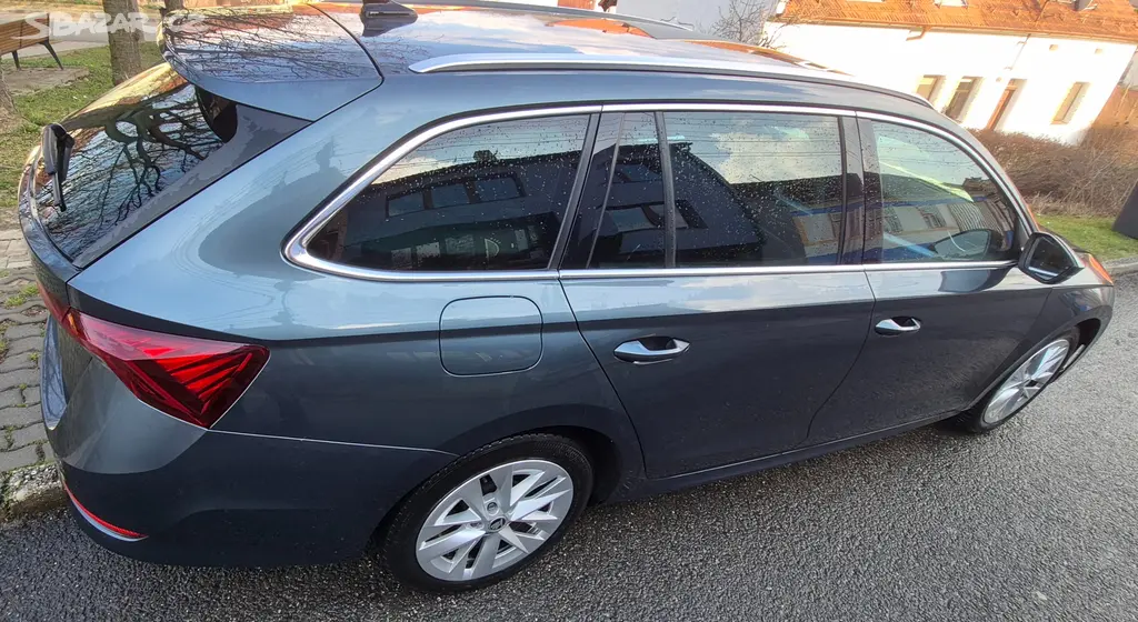 ŠKODA OCTAVIA 4 STYLE TAŽNÉ - fotka 2