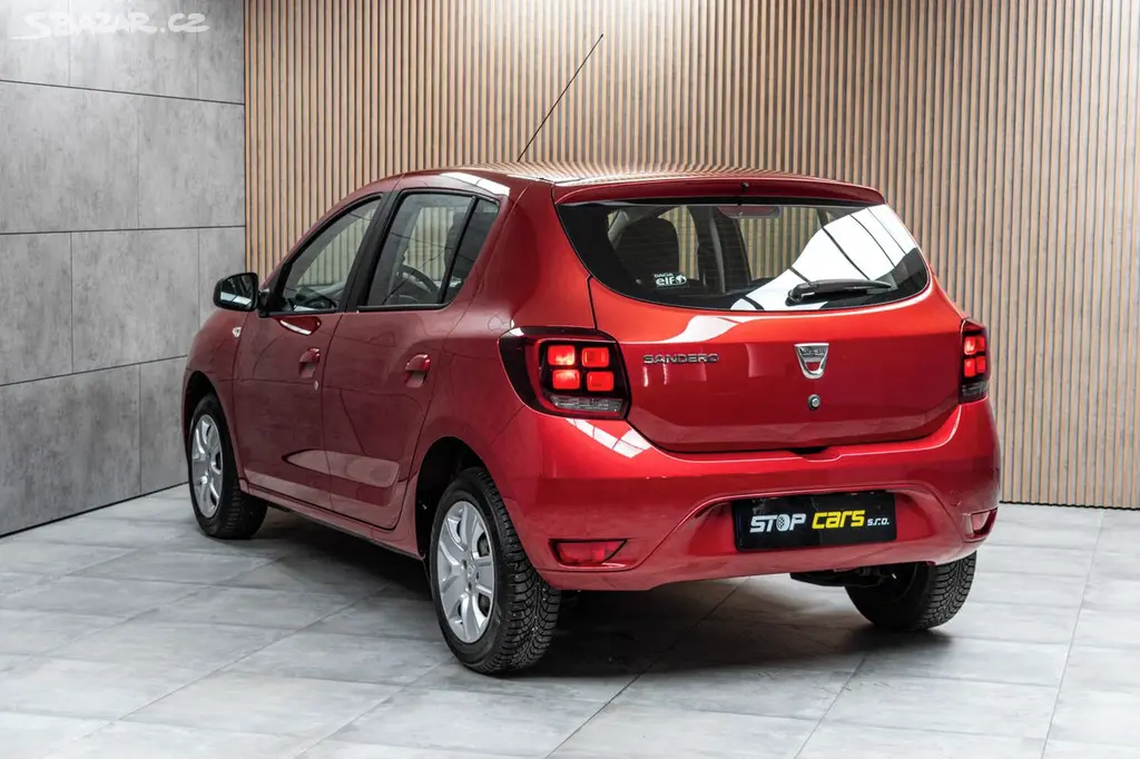 Dacia Sandero, 1.0 SCE KLIMA*DENNÍSVÍCENÍ*ČR* - fotka 4