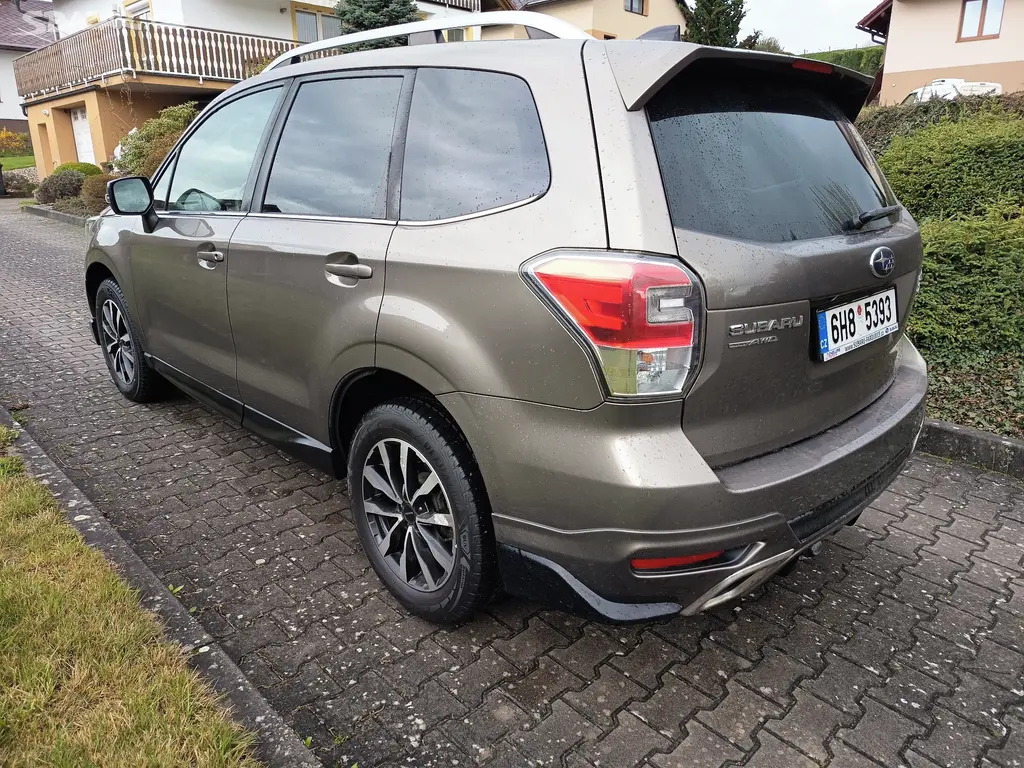 Subaru Forester XT 2.0 177kw - fotka 3