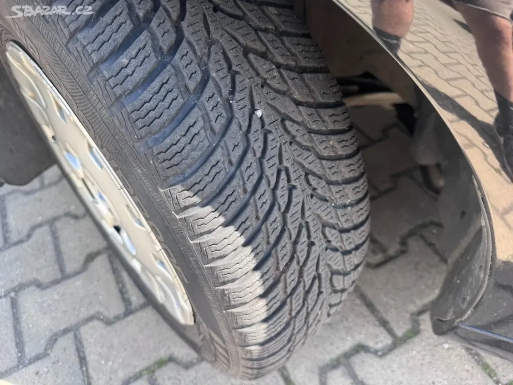 BMW Řada 3, 1,8i 105 KW N46 NOVÁ STK - fotka 2