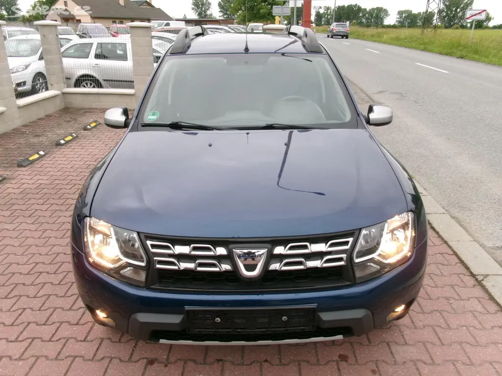Dacia Duster, 1,2 TCe KLIMA BT TEMP VÝHŘEV - fotka 4