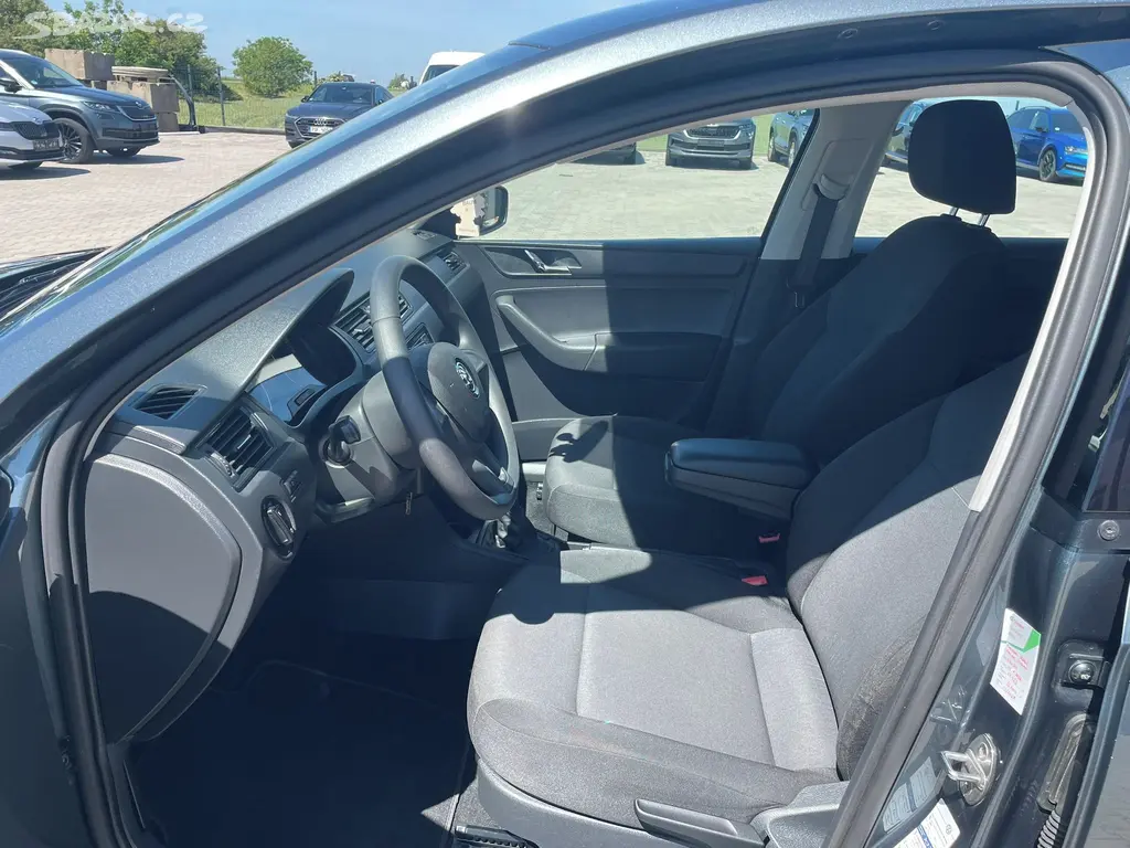 Škoda Rapid, 1.2Tsi 81kw, 61.000km - fotka 5