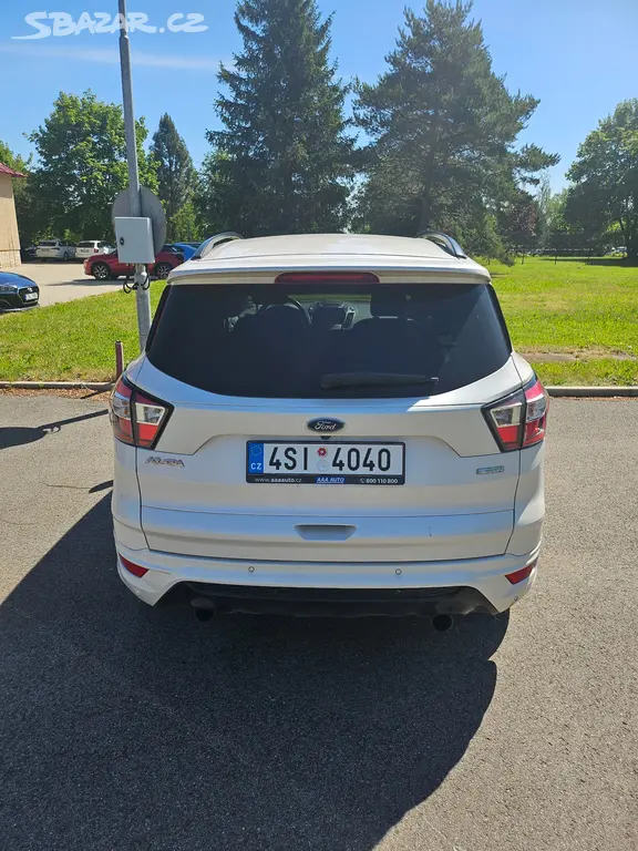 Ford Kuga ST-Line, rok výroby 11.2017 - fotka 4