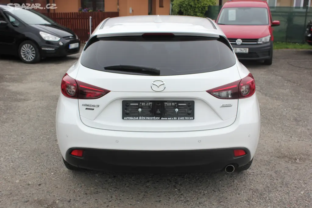 Mazda 3, 1.5 Skyactiv-G, 68 000 km - fotka 6