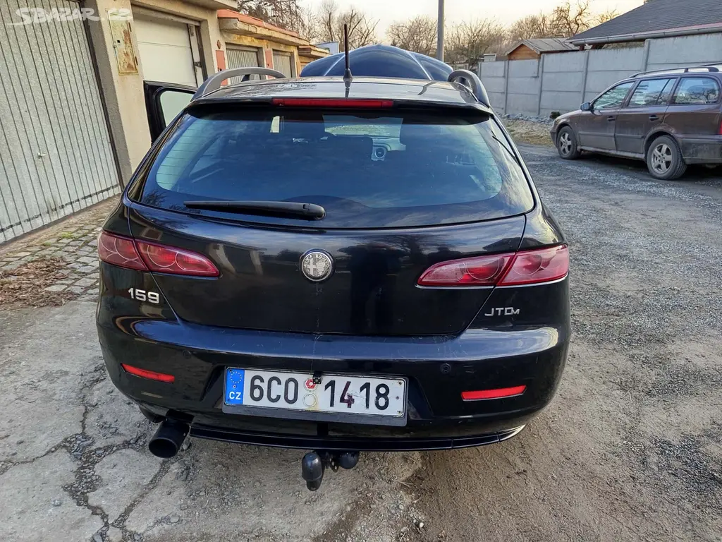 PRODAM ALFA ROMEO SPORTWAGON 1,9 JTDm,110 Kw 2007 - fotka 5