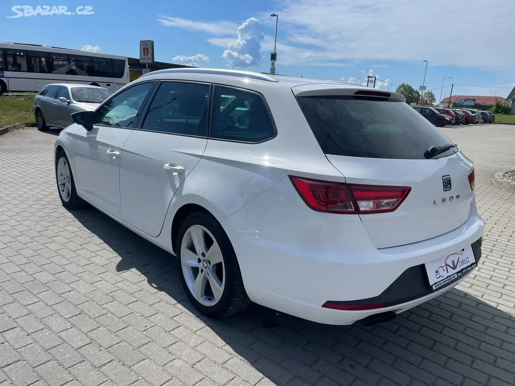 Seat Leon 1,4 FR TSi 92kw po rozvodech 11/2015 - fotka 3