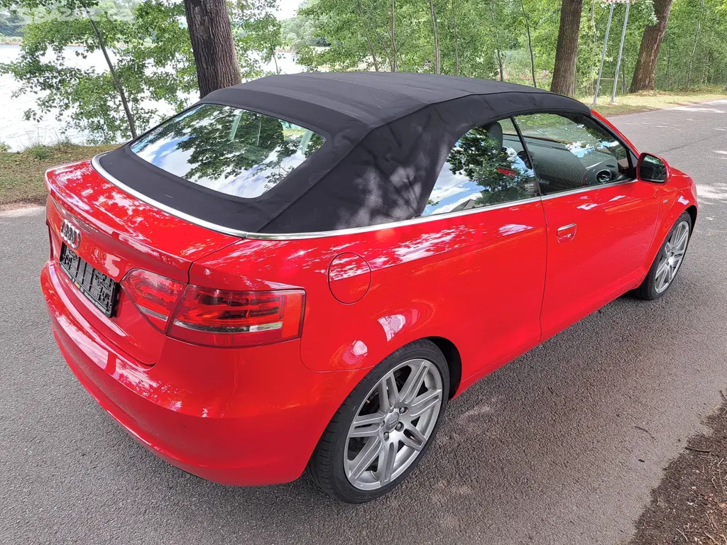 Audi A3 1.8 i, Cabrio, velmi pěkné. - fotka 2