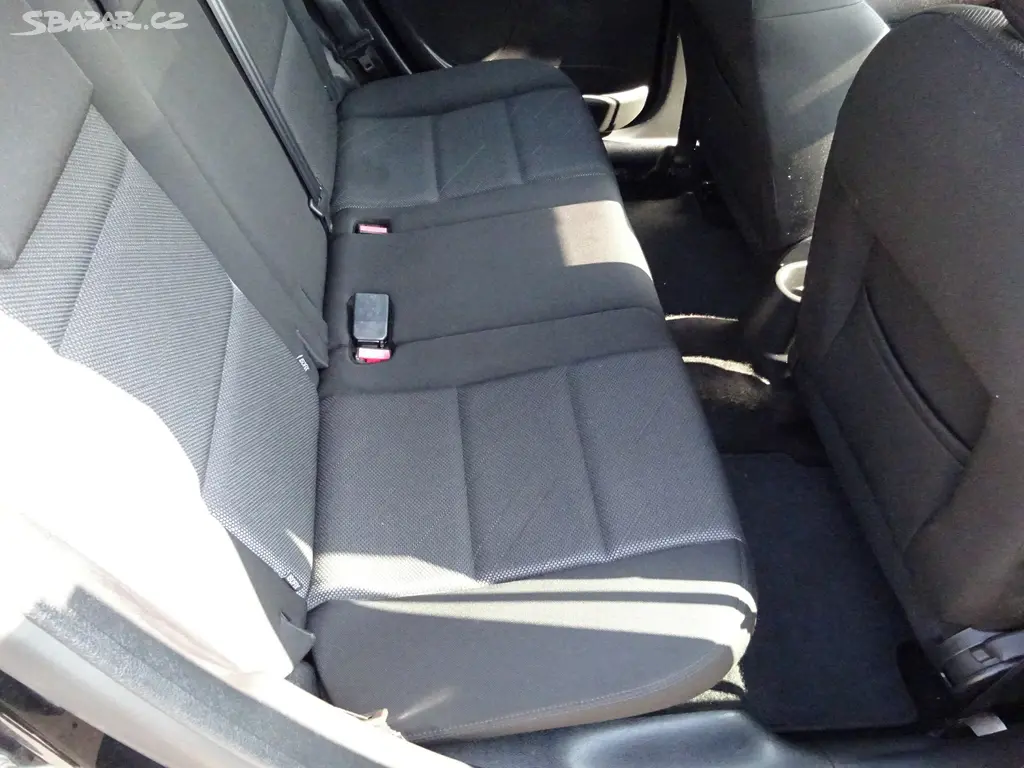 Peugeot 207 1,6 HDI,GARANCE KM - fotka 6