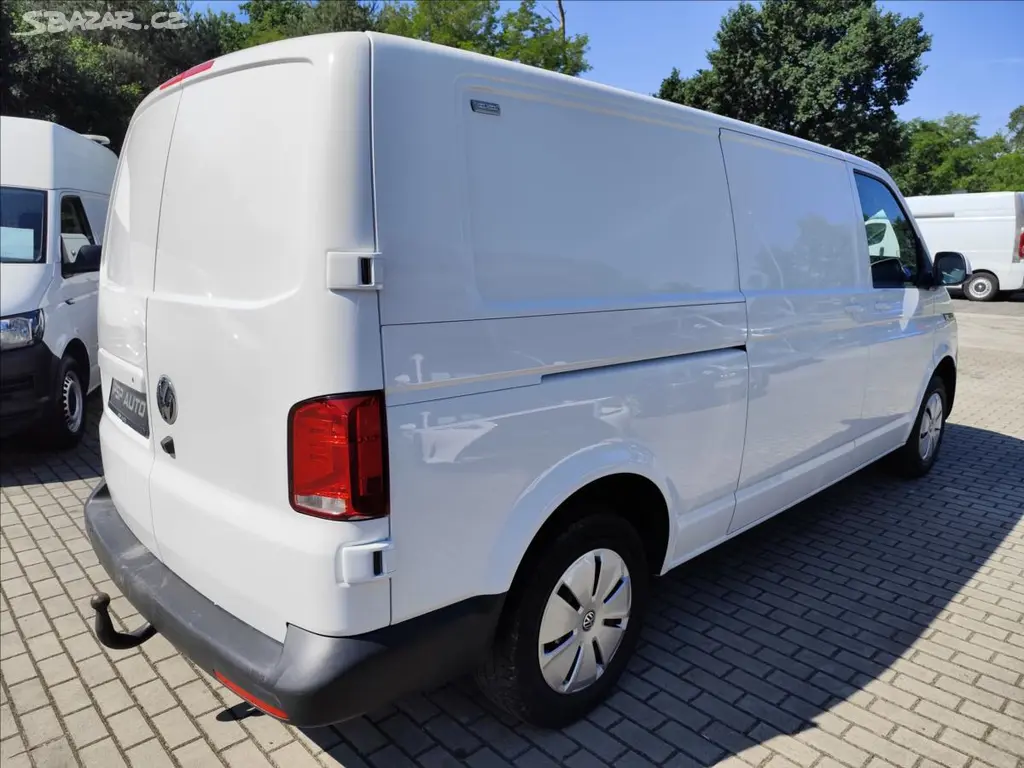 Volkswagen Transporter, T6.1 2,0TDI 110KW L2 DSG ROZVO - fotka 2