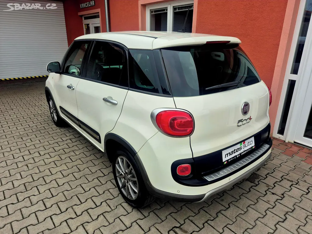 Fiat 500L, 1.4 Turbo 88kwTrekking Rock N - fotka 3