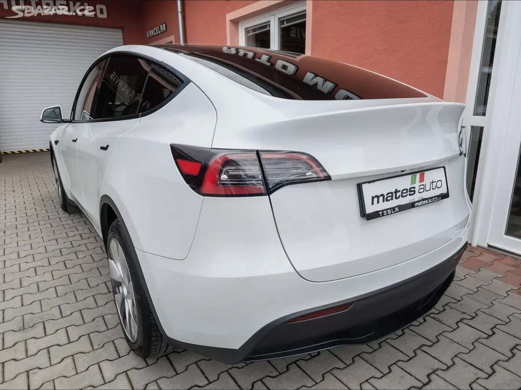 Tesla Model Y, Long Range Dual Motor, SOH 88, - fotka 3